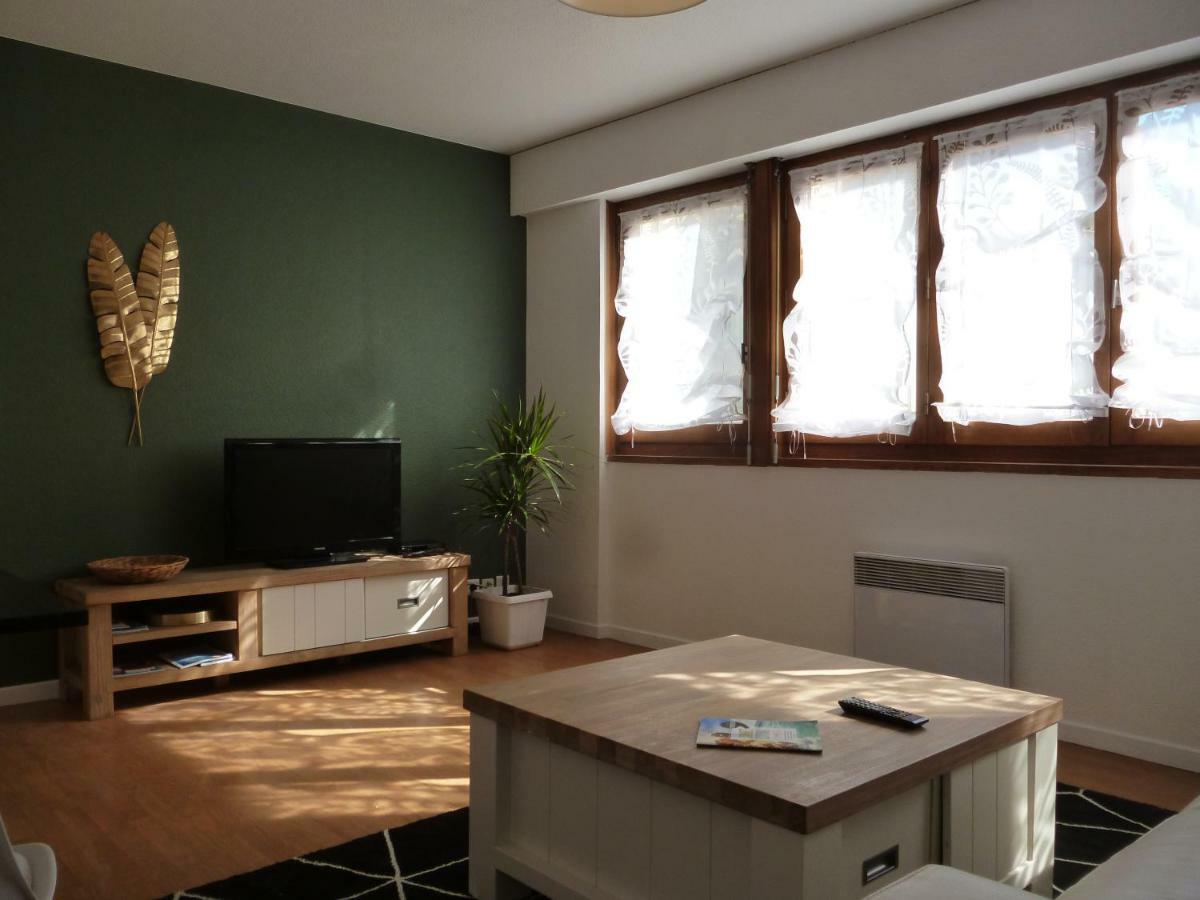 4 Clarence App Avec Parking Hyper Centre Thonon Apartment Bagian luar foto