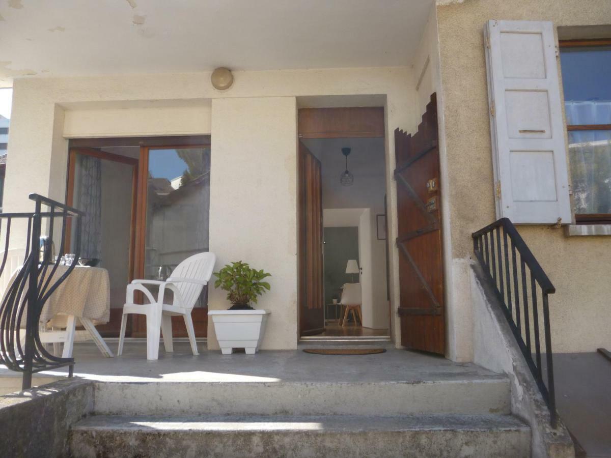 4 Clarence App Avec Parking Hyper Centre Thonon Apartment Bagian luar foto