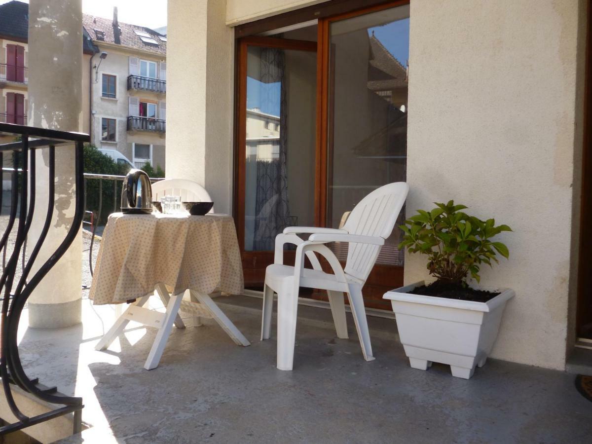 4 Clarence App Avec Parking Hyper Centre Thonon Apartment Bagian luar foto